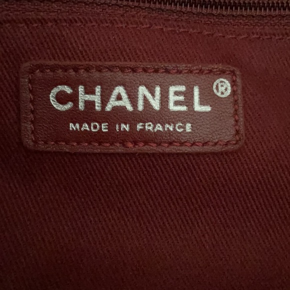 CHANEL Caviar Timeless CC Soft Tote *RARE* - Picture 7 of 13